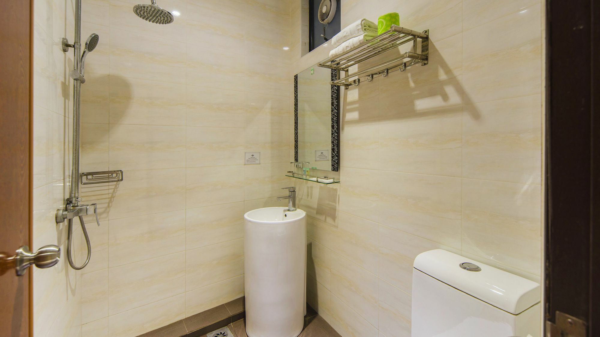 Reddoorz Plus Near Lavender Street Singapore Exterior foto
